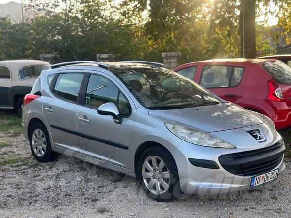 Peugeot - 207 - SW 1.4i