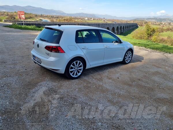 Volkswagen - Golf 7 - 2.0 tdi