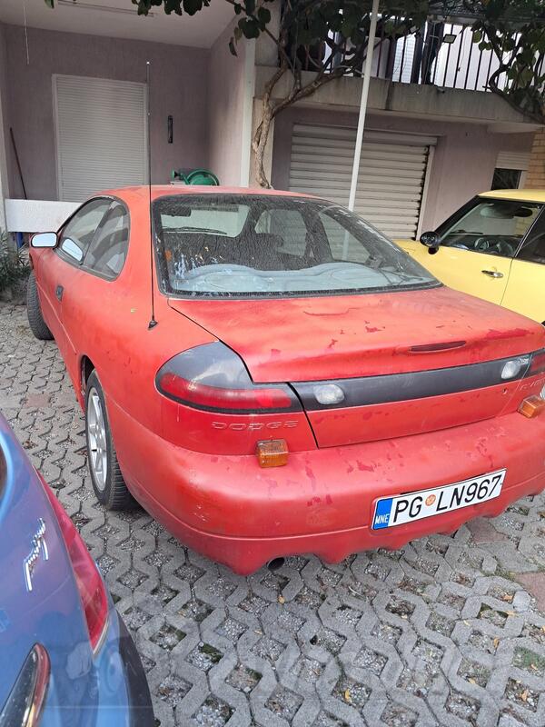 Dodge - Avenger - 2,0 i