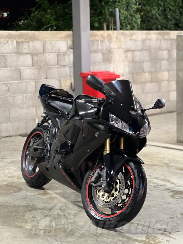 Honda - CBR600RR