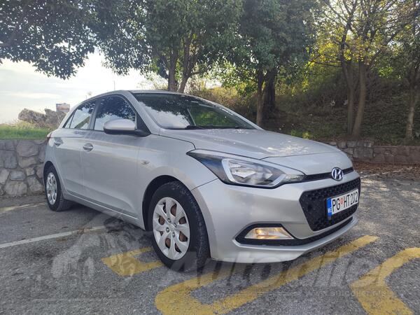 Hyundai - i20 - 1.2b 2018god