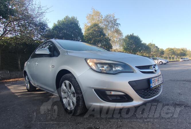 Opel - Astra - 1.6b 2017god.