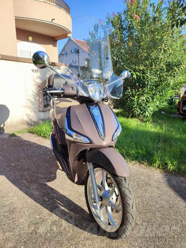 Piaggio - PIAGGIO LIBERTY 150