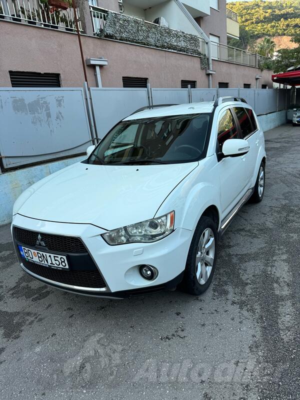 Mitsubishi - Outlander - 2.2 Dizel