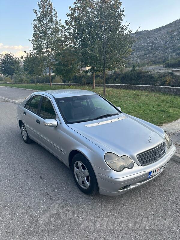 Mercedes Benz - C 200 - C200