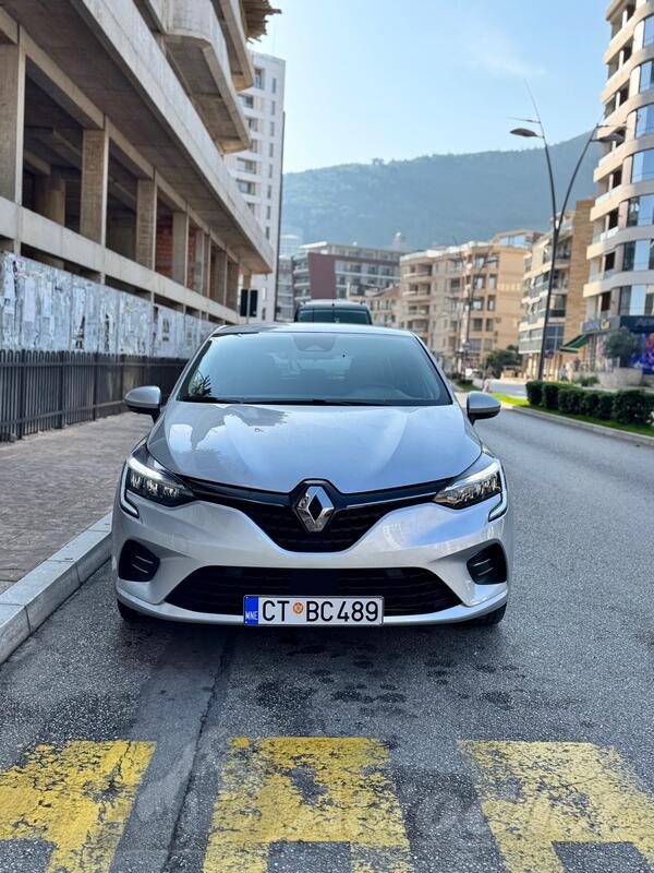 Renault - Clio - E-Tech Full Hybrid 1.6