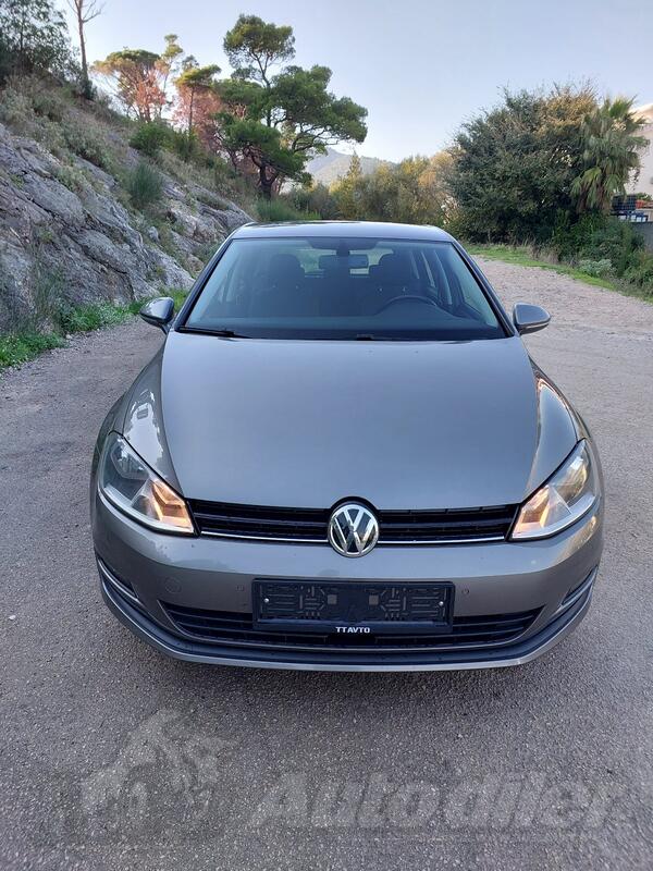 Volkswagen - Golf 7