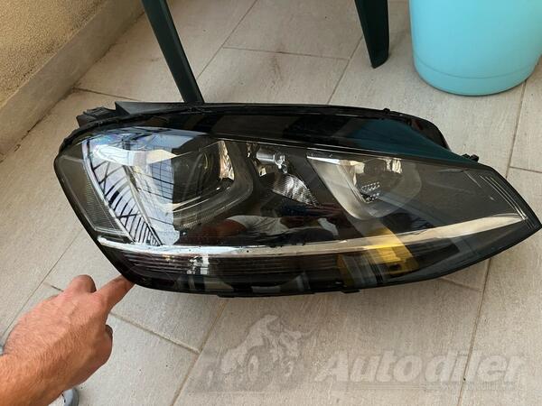 Both headlights for Volkswagen - Golf 7    - 2014