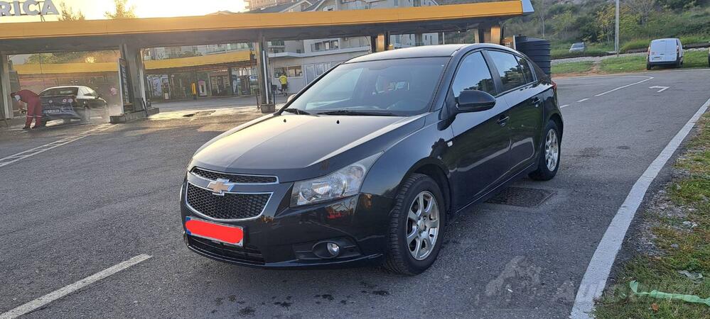 Chevrolet - Cruze - 2.0