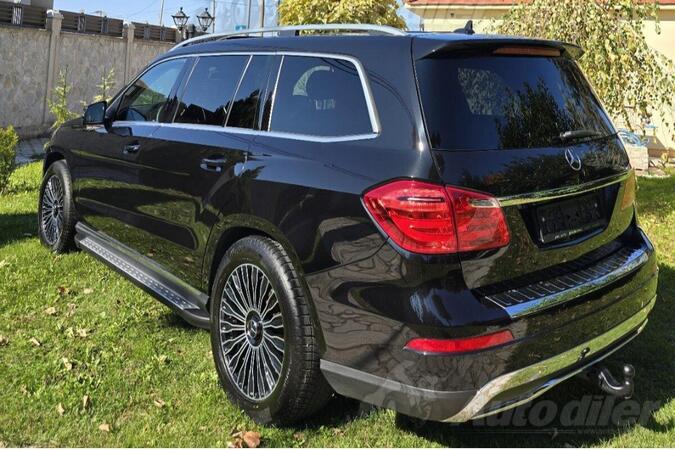 Mercedes Benz - GL 350 - bluetec 4matic