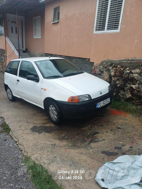 Fiat - Punto - 1.1 benzin-plin