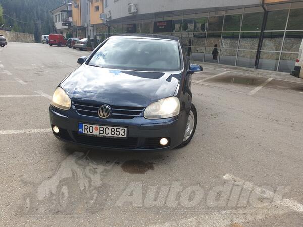 Volkswagen - Golf 5