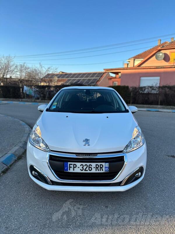 Peugeot - 208 - 1.5 HDI