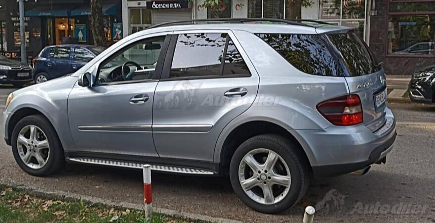 Mercedes Benz - ML 320 - 4 MATIC