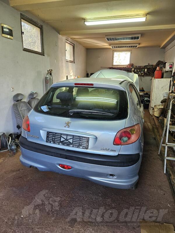 Peugeot - 206 - 2.0 hdi