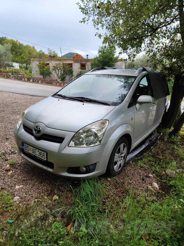 Toyota - Corolla Verso -  1,8 VVT-17S