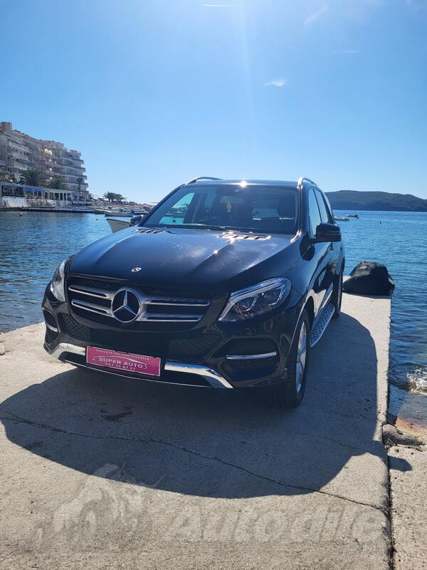 Mercedes Benz - GLE 350