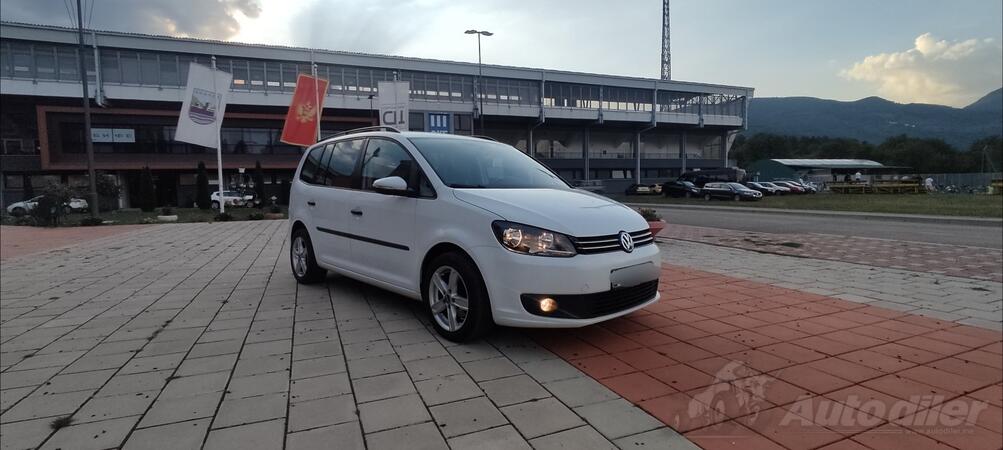 Volkswagen - Touran