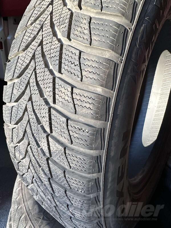 Nexen - 235/75r17 - Zimska guma