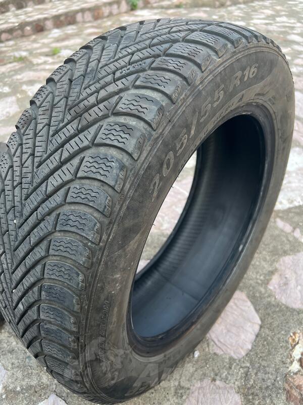 GoodYear - Ultragrip9 - Zimska guma