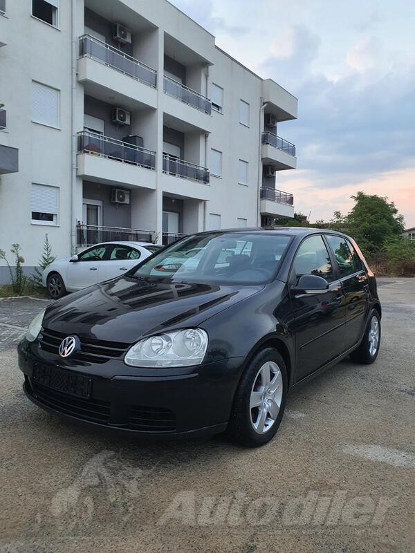 Volkswagen - Golf 5 - 2.0TDI