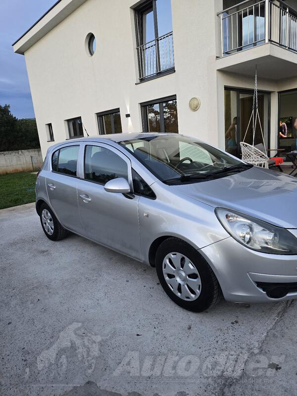 Opel - Corsa - 1.3 cdti