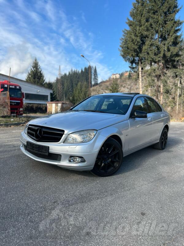 Mercedes Benz - C 250