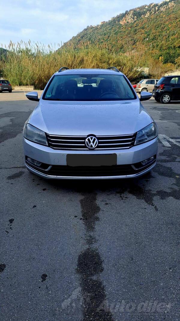 Volkswagen - Passat - 2.0 TDI