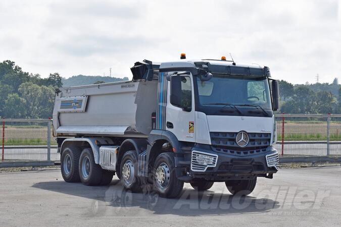 Mercedes Benz - AROCS 3246 8x4 / Kiper