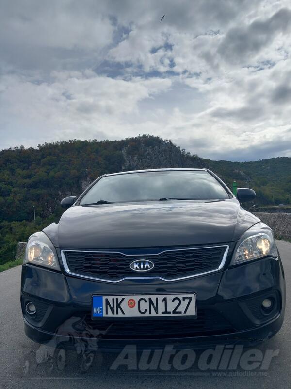 Kia - Cee`d