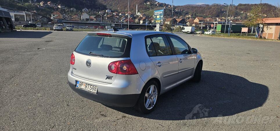 Volkswagen - Golf 5 - 1.9 tdi