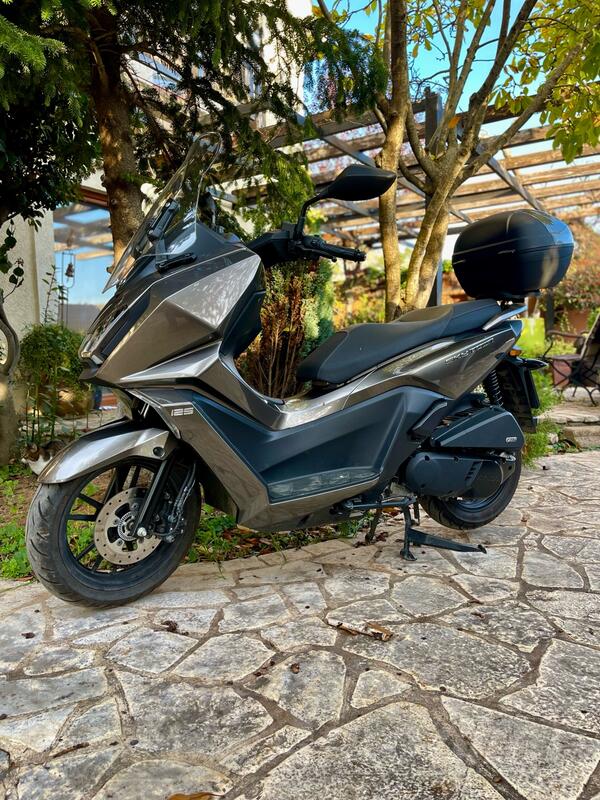 Kymco - Skytown 125