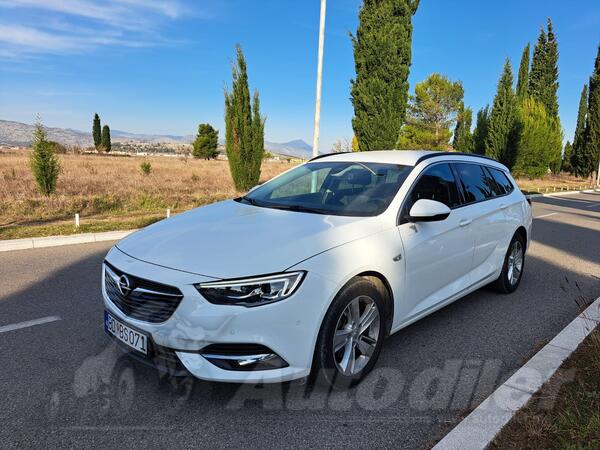 Opel - Insignia - 2.0 CDTI