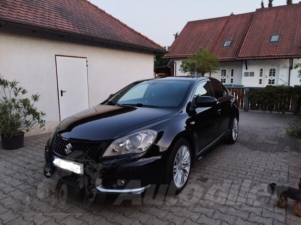 Suzuki - Kizashi - 2.4 benzin