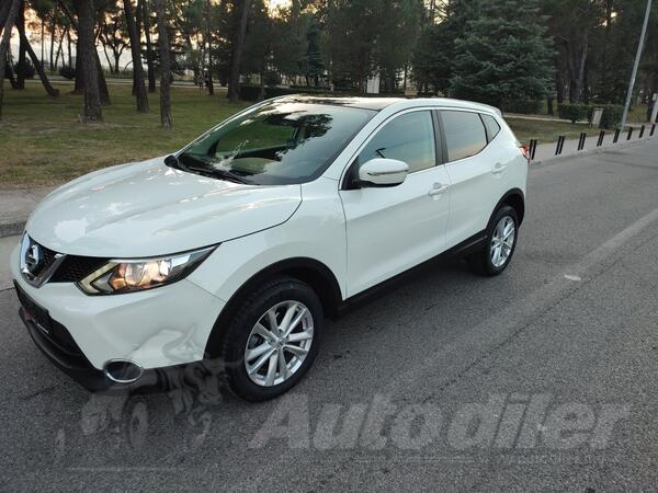 Nissan - Qashqai - 1.6