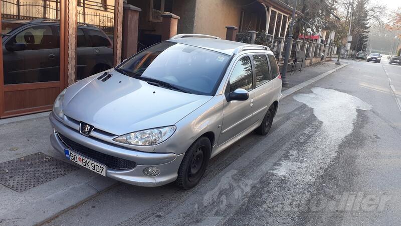 Peugeot - 206 - 16