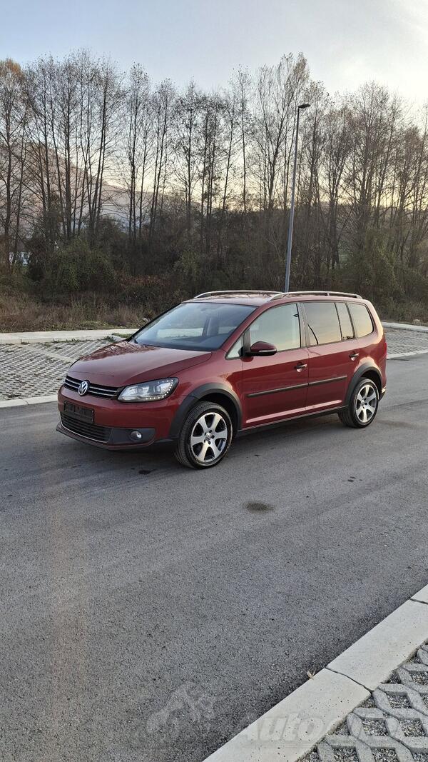 Volkswagen - Touran - 2.0