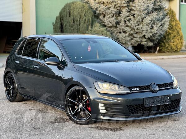 Volkswagen - Golf 7 - 2.0 GTD