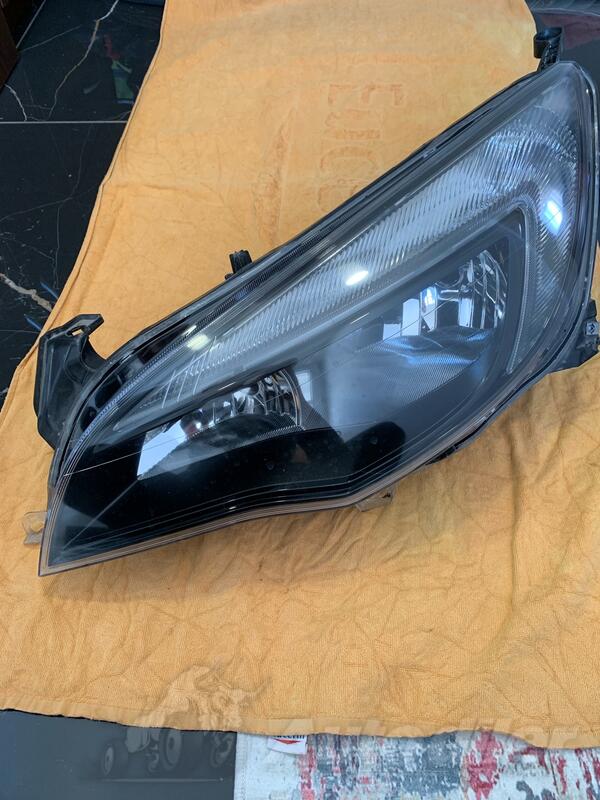 Left headlight for Opel - Astra    - 2009-2012