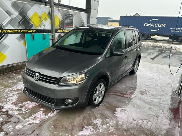 Volkswagen - Cross Touran - 2.0 TDI