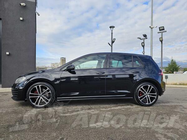 Volkswagen - Golf 7 - 2.0 TDI