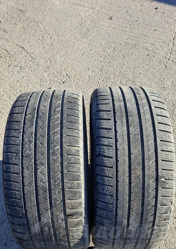 Vredestein - 225/40 r 18 M+S - Univerzalna guma