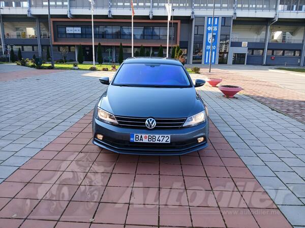 Volkswagen - Jetta - 2.0 Tdi Dsg