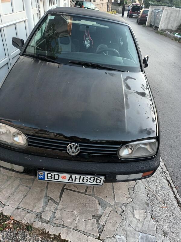 Volkswagen - Golf 3 - 1.8