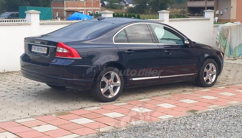 Volvo - S80 - 2.4 D5