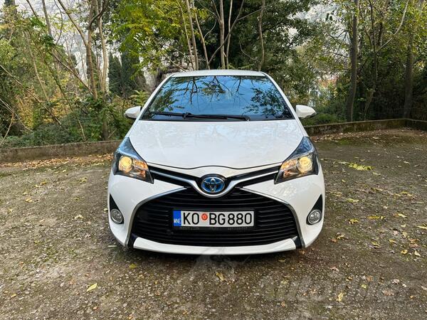 Toyota - Yaris - 1.5 Hybrid Benzin