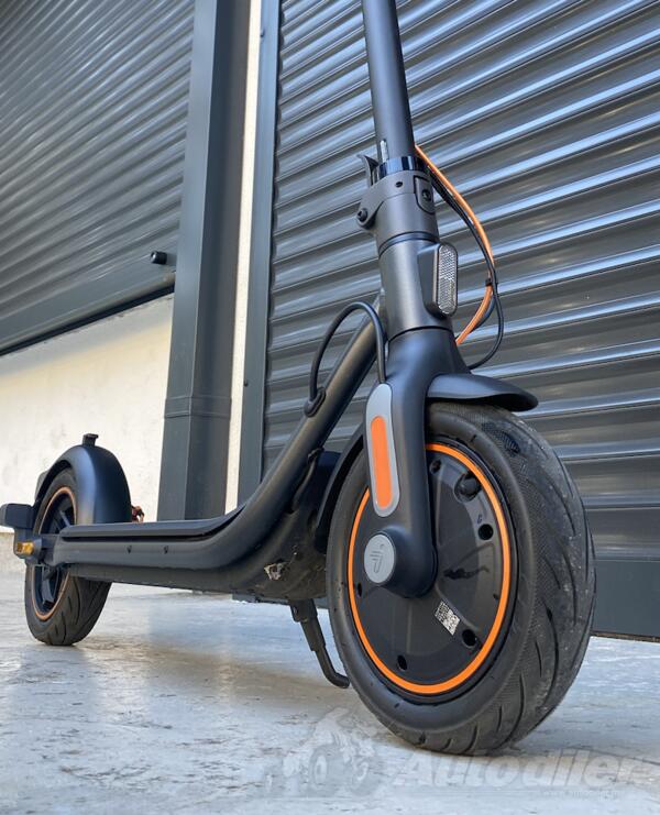 Author - SEGWAY F40I Kick Scooter