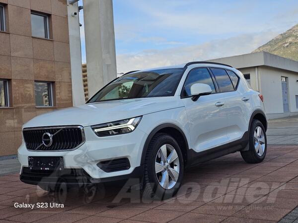 Volvo - XC 40 - 4X4