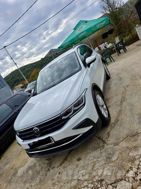 Volkswagen - Tiguan - 2.0 TDI