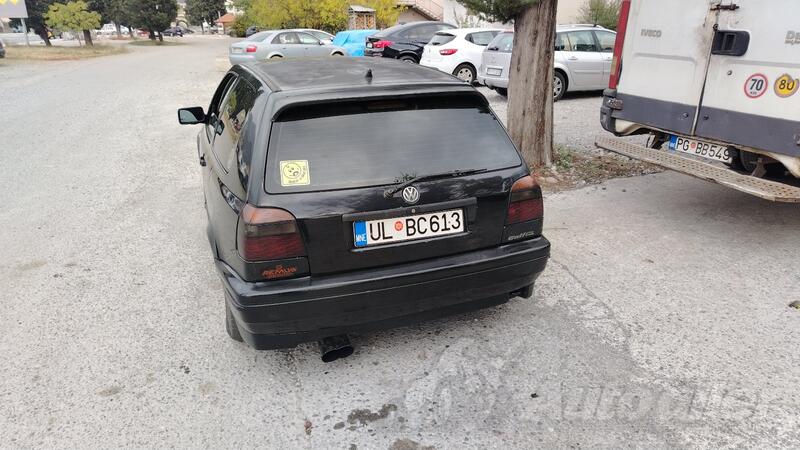 Volkswagen - Golf 3